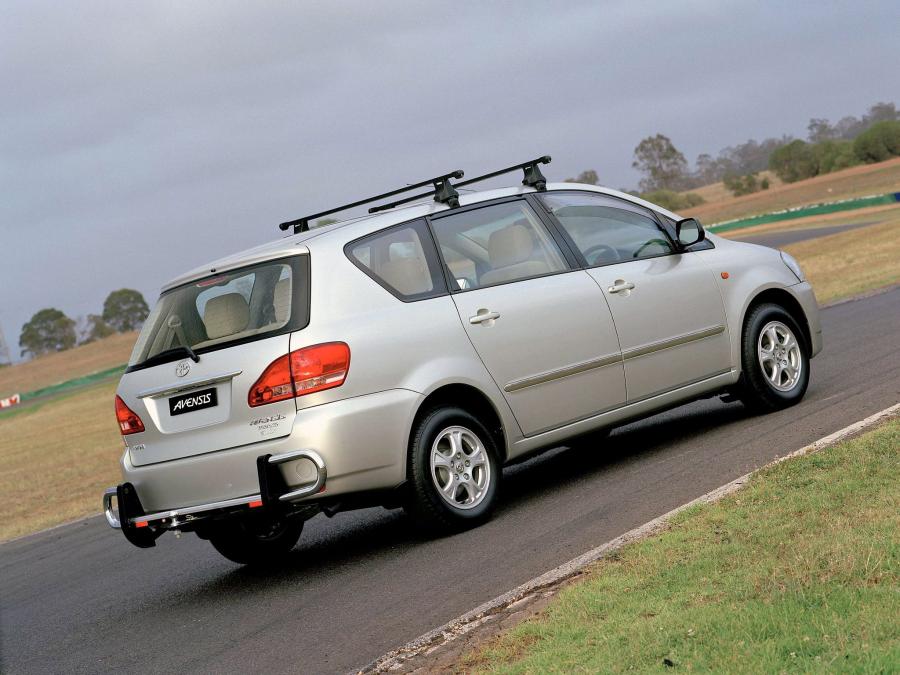  Toyota Avensis Verso 2001 года  (AU) (фото 5 из 16)